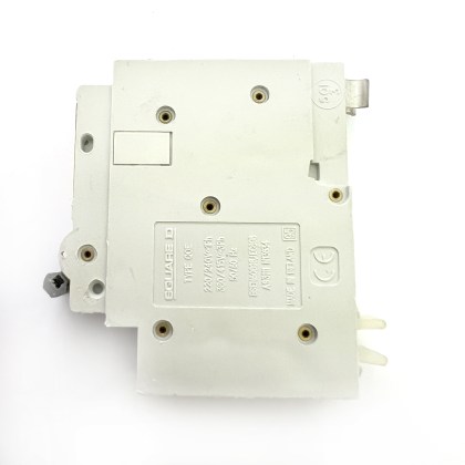 Square D QOE Yellow Band 10000 B20 20A 20 Amp MCB Circuit Breaker Type B